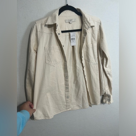 Nwt loft button up shirt 100% cotton - Picture 2 of 6